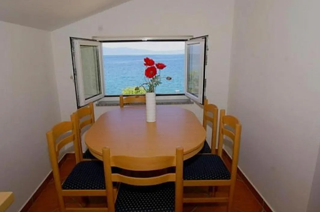 Villa Bionda Malinska 0*,  Κροατία