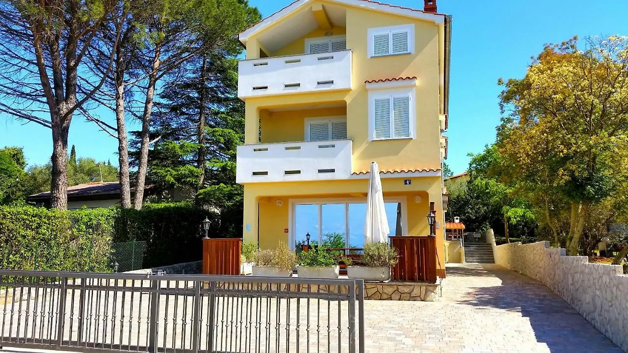 Villa Bionda Malinska 0*,